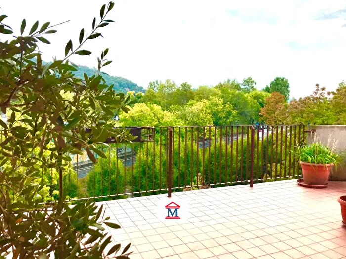 Appartamento quadrilocale in vendita in Via Tremana, Bergamo