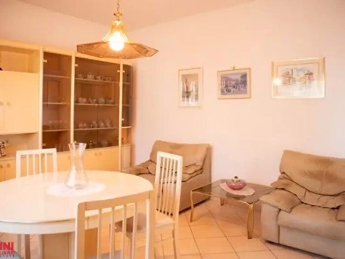 Appartamento con 5 locali in vendita in Via Montanara, Cecina