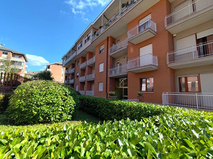 Appartamento trilocale in affitto in Vicolo Giuseppe Conti, Stadio, Asti