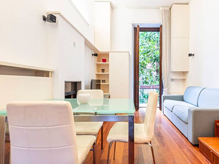 Appartamento bilocale in affitto in Via Francesco Domenico Guerrazzi, Arco della Pace, Milano