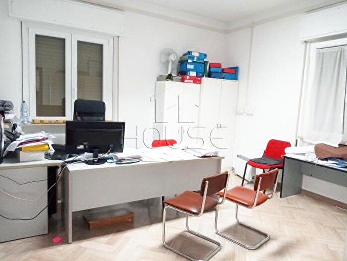 Appartamento trilocale in vendita in Via Montessori, Umbertide