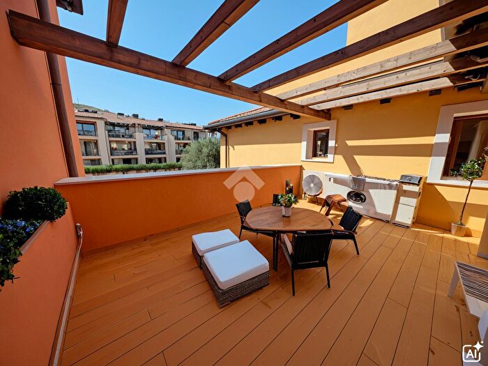 Appartamento trilocale in vendita in Strada per Lazzaretto, Muggia