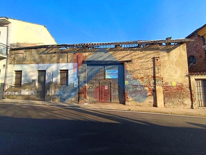 Casa con 7 locali in vendita in Via Don Bosco, Buttigliera DAsti