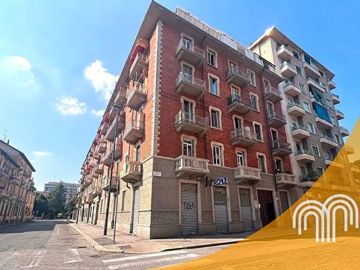 Appartamento bilocale in vendita in Via Issiglio, Torino