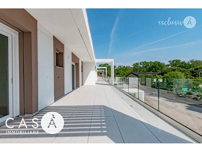 Appartamento quadrilocale in vendita in Via Magellano, Cesenatico