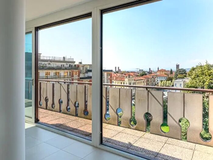 Appartamento con 5 locali in vendita in Viale Venezia, Bassano Del Grappa