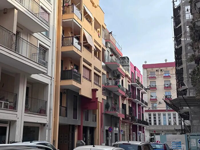 Appartamento quadrilocale in vendita in Via Cattaro, Bari