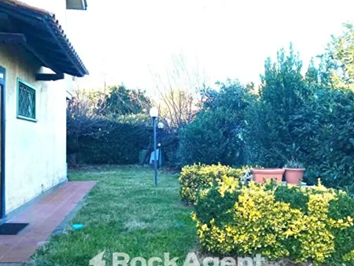 Casa con 6 locali in vendita in Via Tommaso Albinoni, Cerveteri