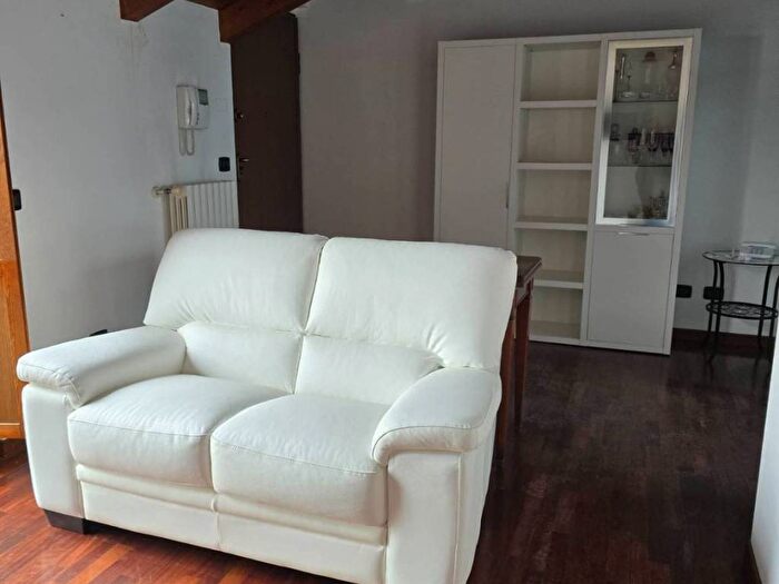 Appartamento bilocale in affitto in Via Caldera, Quinto Romano, Milano