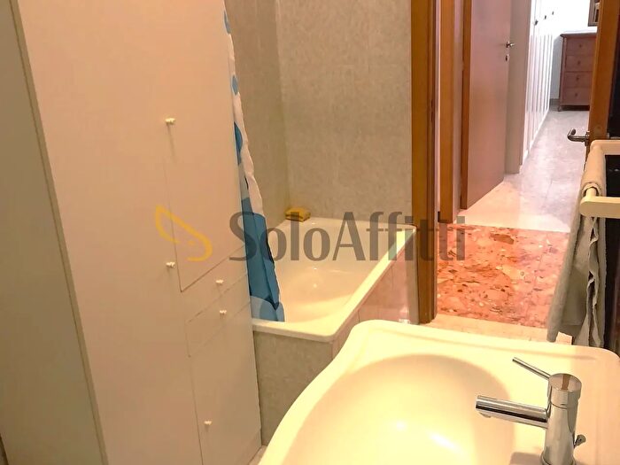 Appartamento quadrilocale in affitto in Jesi