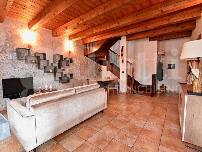 Appartamento con 5 locali in vendita in Comacchio, Comacchio