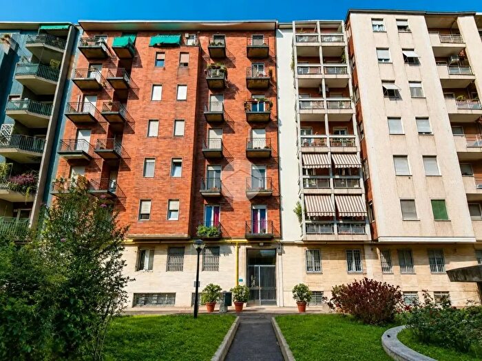 Appartamento monolocale in vendita in Via Privata Martiri Triestini, Milano