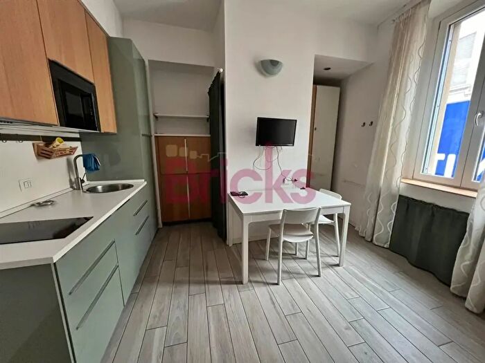 Appartamento monolocale in affitto in Via Lazzaro Spallanzani, Milano