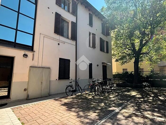Appartamento bilocale in affitto in Viale dei Mille, Parma