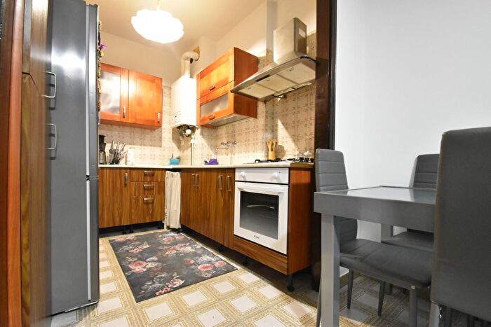 Appartamento trilocale in vendita in Via Crocifissa di Rosa, Bussolengo