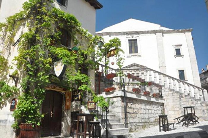 Casa trilocale in affitto in Via Ottavio Colecchi, Pescocostanzo