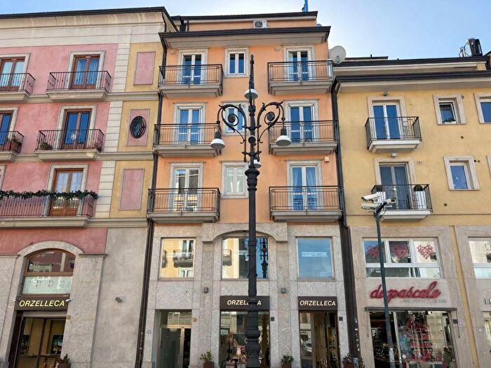 Appartamento bilocale in affitto in Corso Vittorio Emanuele, Emanuele II C Colombo Morelli e Silvati, Avellino