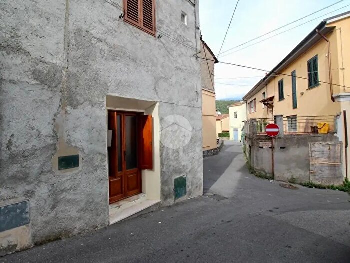 Appartamento bilocale in vendita in Via Giordano Bruno, Vaiano