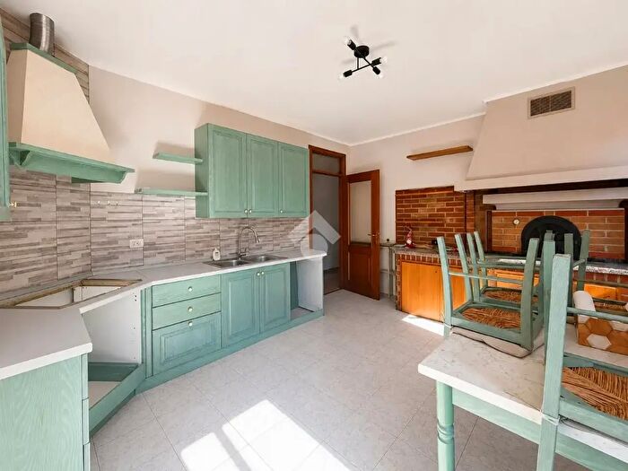 Appartamento con 5 locali in vendita in Corso Milano, BovisioMasciago