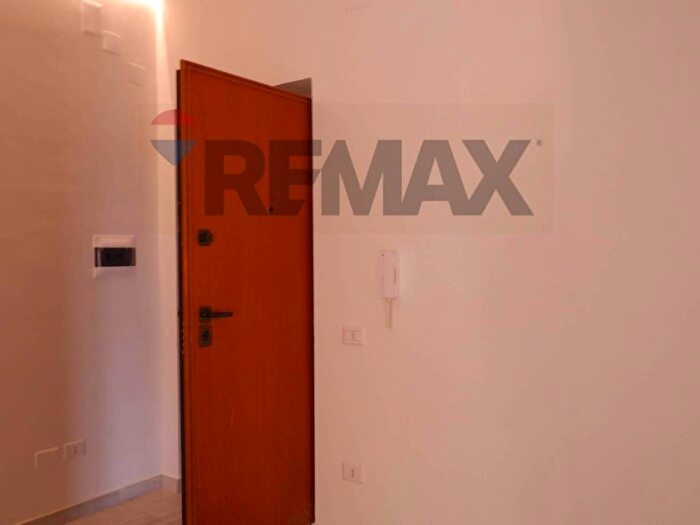 Appartamento trilocale in affitto in Via R Caravaglios, Parco Cerasole, Caserta
