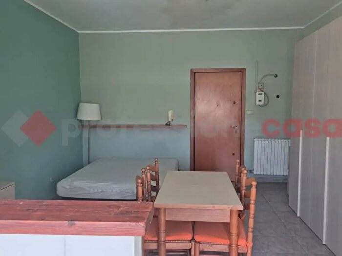 Appartamento monolocale in vendita in Via Marche, Lainate