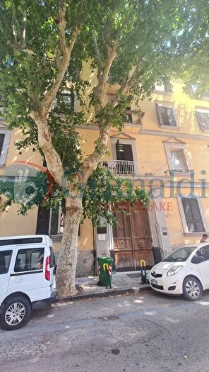 Appartamento bilocale in vendita in Via Bonito, Napoli