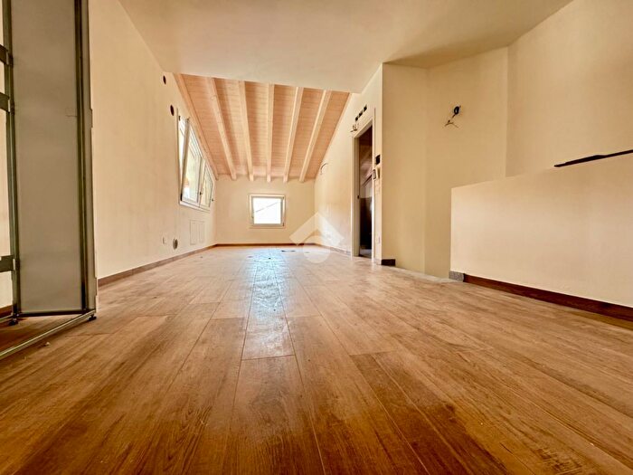 Appartamento bilocale in vendita in Via Camillo Benso Conte di Cavour, Montodine