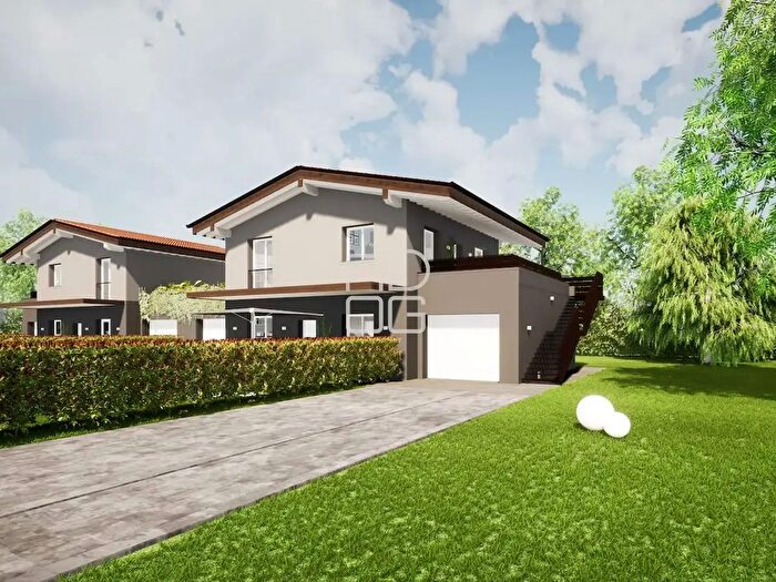 Case in Vendita e in Affitto - 2