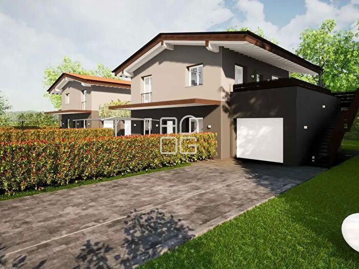 Appartamento quadrilocale in vendita in Viale Roma, Lonato