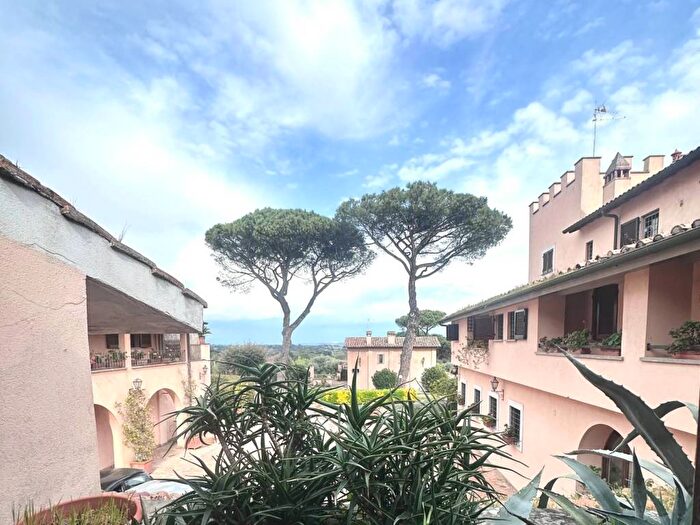 Casa con 5 locali in affitto in Via dellOspedaletto Giustiniani, La Giustiniana, Roma