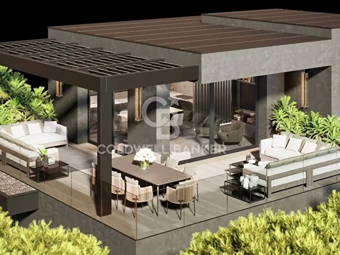 Appartamento con 5 locali in vendita in Viale Virgilio, Riccione