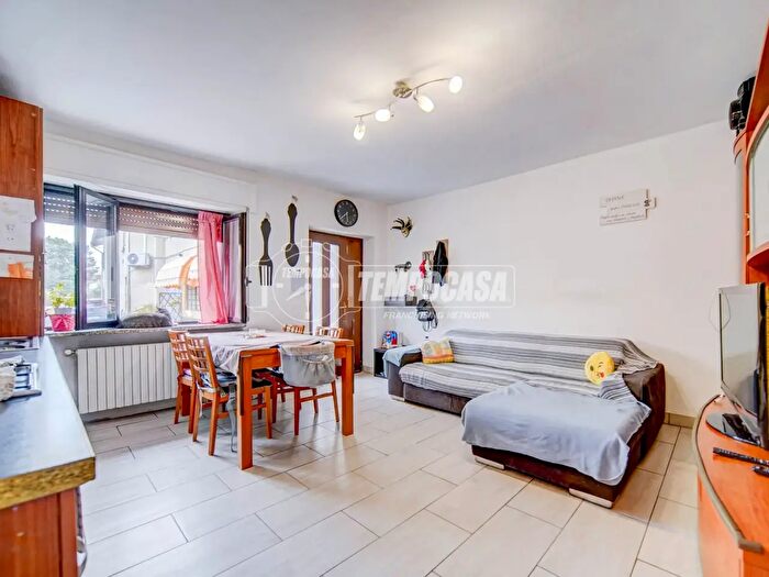 Appartamento trilocale in vendita in Via Brunelleschi B, Cassano Magnago