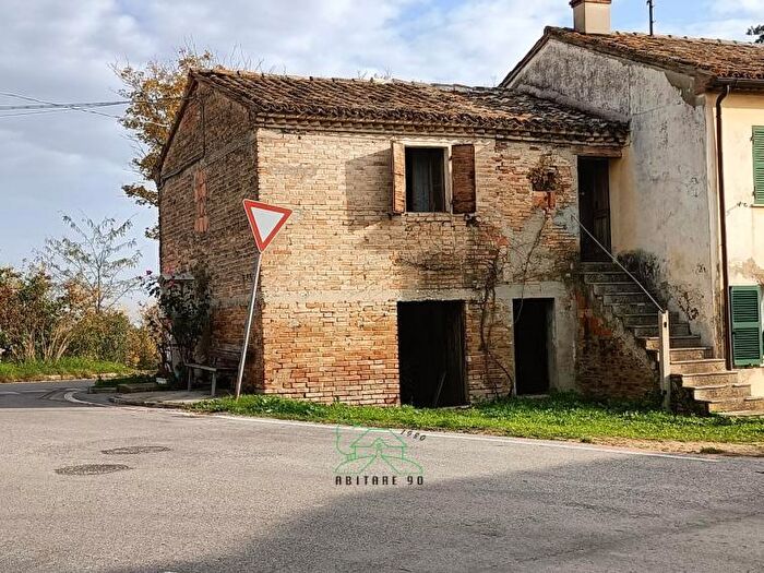 Casa bilocale in vendita in Via IngirolaColli al Metauro, Colli al Metauro