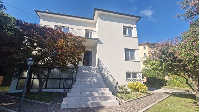 Casa con 5 locali in affitto in Casale Valletta del Silenzio, Vicenza