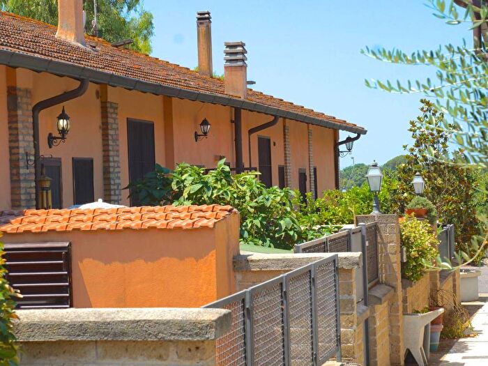 Appartamento trilocale in affitto in Via Portuense, Parco de Medici Muratella, Roma