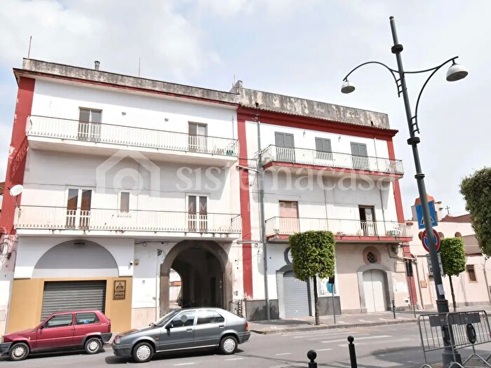 Appartamento trilocale in vendita in Brusciano