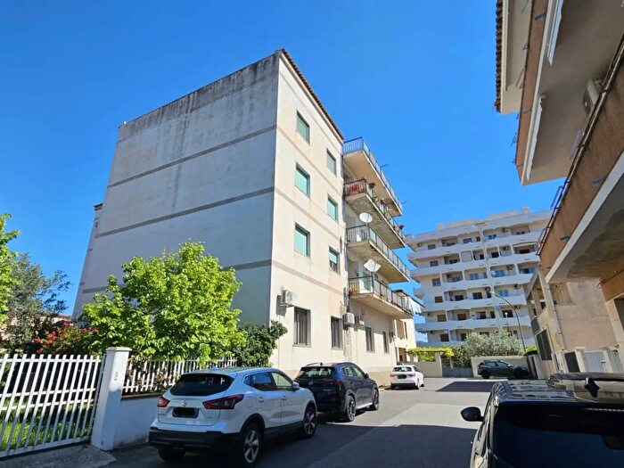 Appartamento trilocale in vendita in Via Fratelli Bandiera, Montepaone