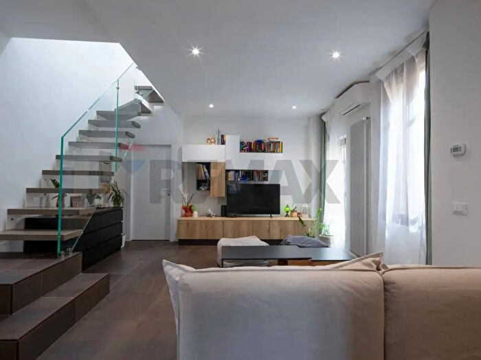 Appartamento quadrilocale in vendita in Via Luigi Cadorna, Vimodrone