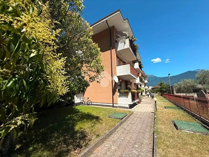 Appartamento quadrilocale in vendita in Via Ardaro, Riva Del Garda