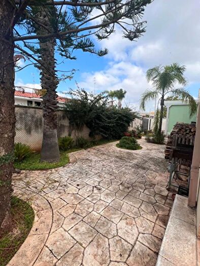 Casa con 6 locali in vendita in Via Giovanni Presta Veglie Lecce, Veglie