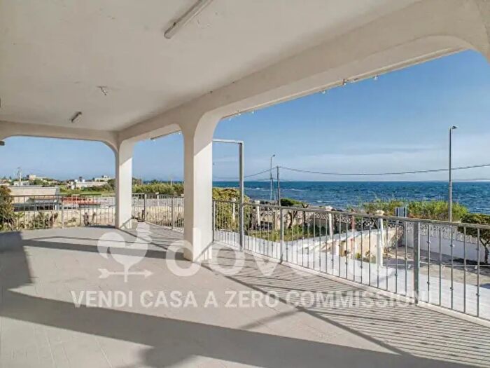 Appartamento con 5 locali in vendita in Lizzano