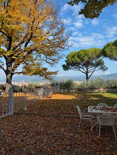 Appartamento quadrilocale in affitto in Michelangelo Poggio Imperiale, Firenze