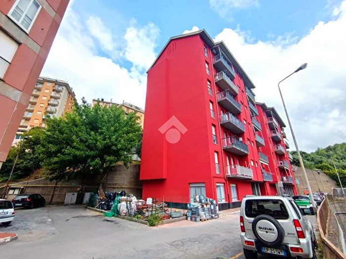Appartamento con 5 locali in vendita in Via delle Vigne, Mele