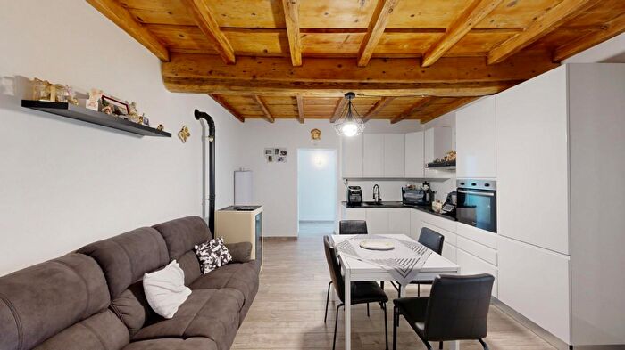 Appartamento trilocale in vendita in Luino