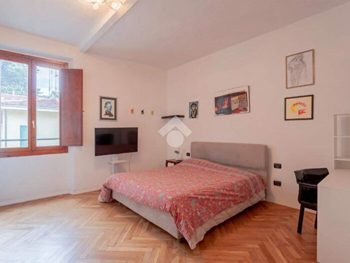 Appartamento con 5 locali in affitto in Via della Pergola, San Marco SS Annunziata, Firenze
