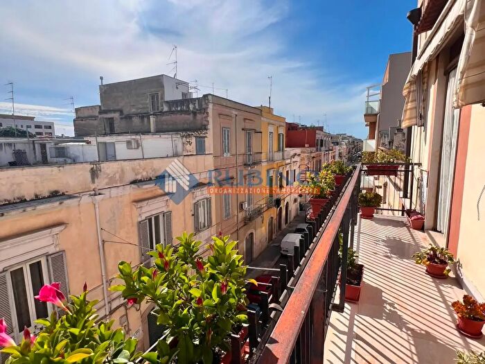 Appartamento in vendita in Via Simone De Brado, Trani