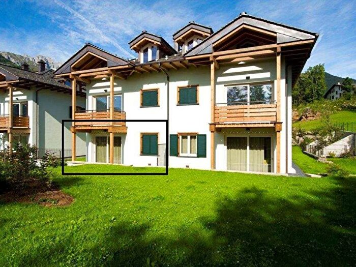 Appartamento trilocale in affitto in Centro, Castione della Presolana