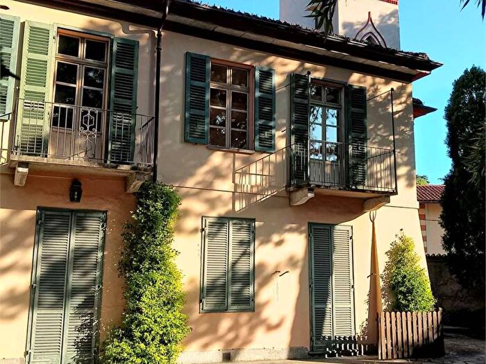 Casa con 6 locali in affitto in viale Gabotto, Centro Storico, Pinerolo