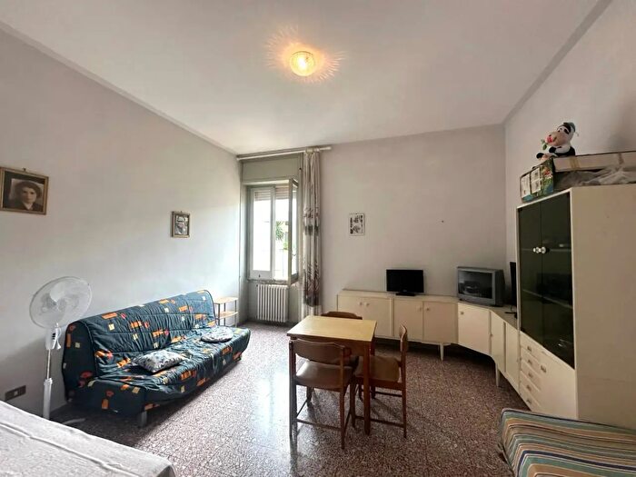 Appartamento trilocale in vendita in Via Aquila, Gallipoli