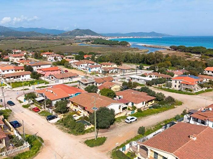 Appartamento trilocale in vendita in Siniscola